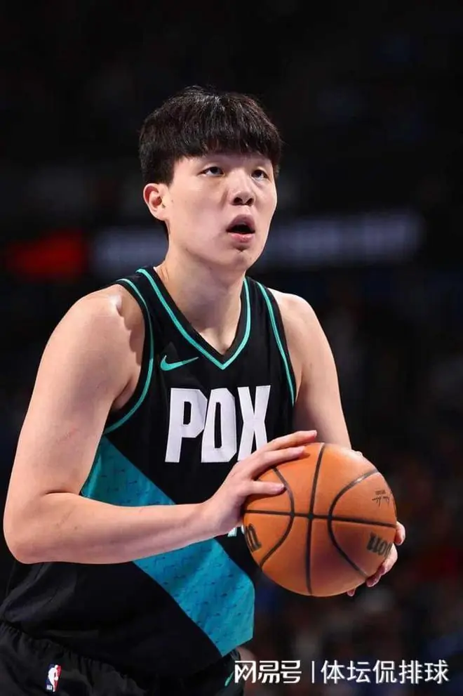 官宣，杨瀚森打完日本后，将赴开拓者出战夏联，迎NBA新帅大考！