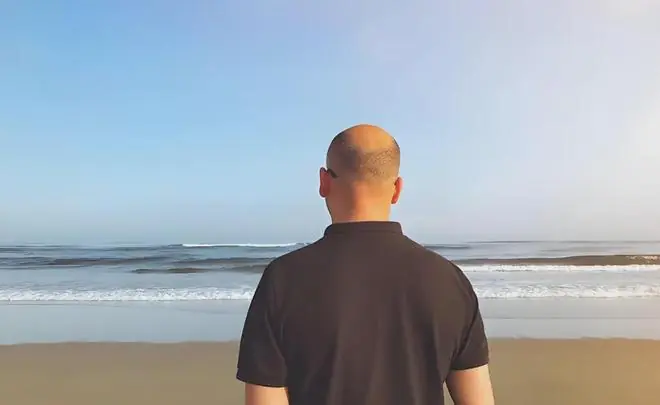 发现一个有趣的现象：不管信不信，男人过了50，基本都有以下特征