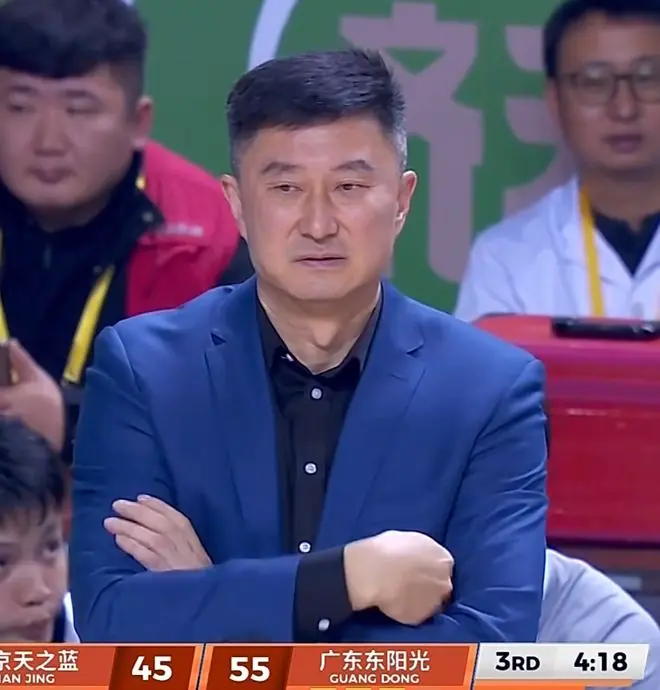 宏远速递！杜锋深夜发声，徐杰特训成果斐然，黄明依或租借离队