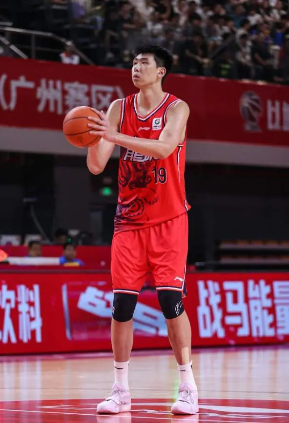 令人遗憾！徐昕无缘征战NBA夏联，原因曝光，球迷惋惜，杜锋躺枪