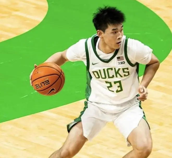 放弃北卡不回CBA！林葳回俄勒冈训练 他的表现能比上赛季更好吗