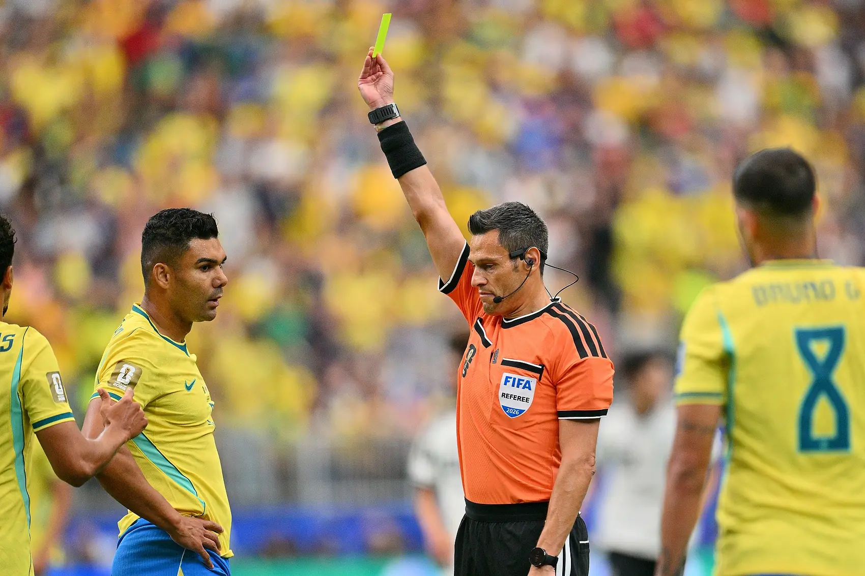 淘汰赛4场3黄！18年世界杯首秀以来，卡塞米罗5次染黄同期最多