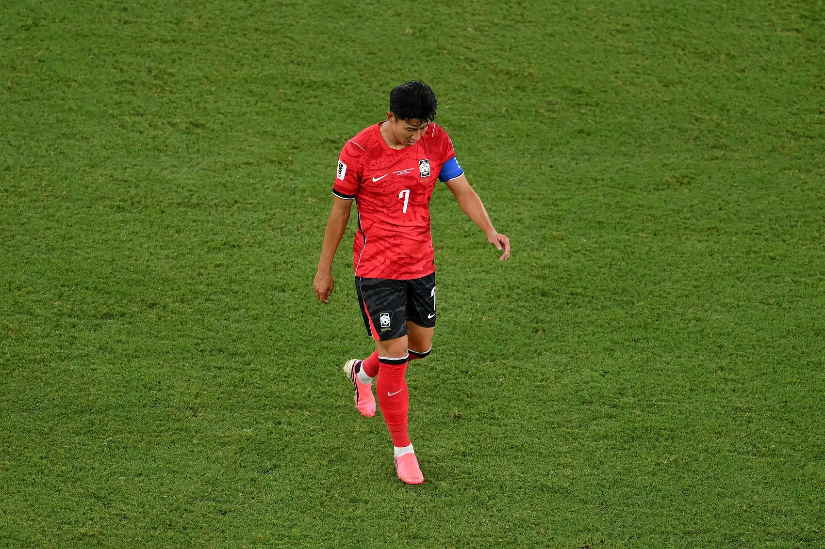 韩媒：33岁孙兴慜4次参加世界杯3次小组出局，近两届0进球