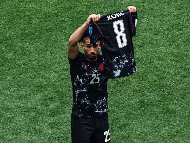 6-0！加拿大击败9人卡塔尔，戴维帽子戏法，迎世界杯首胜