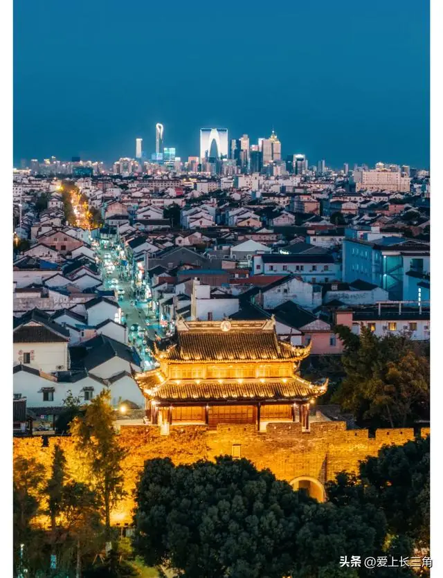 苏超榜一盐城迎战苏州：盐城若输球榜首易主？苏州客场剑指三连胜