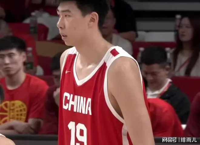 不打了！广东最强天赋内线正式签约，杜锋痛失夺冠底牌！