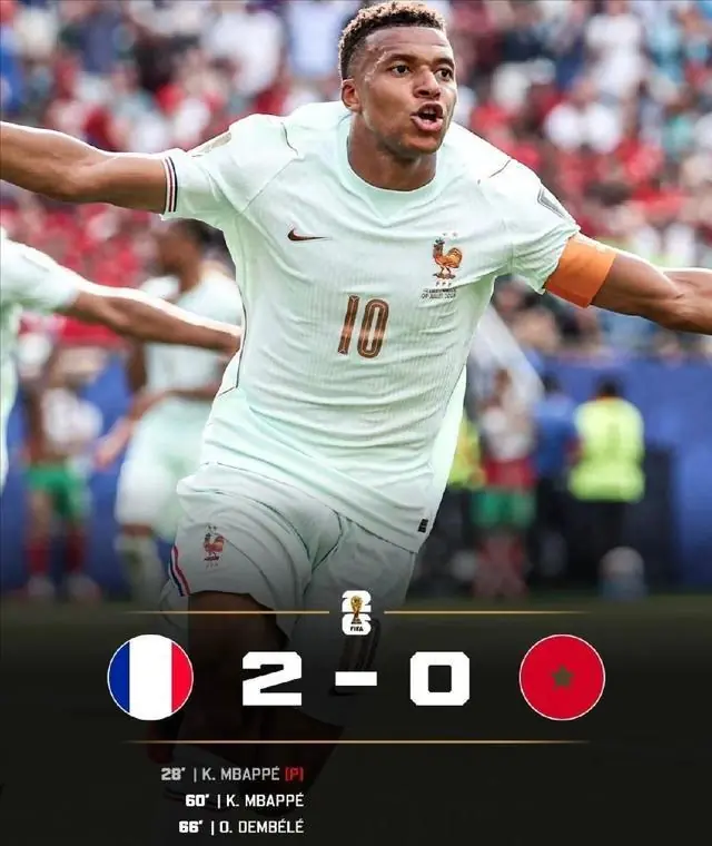 法国2-0闯入四强!姆巴佩上演6分钟传射,不愧是法兰西最锋利的剑