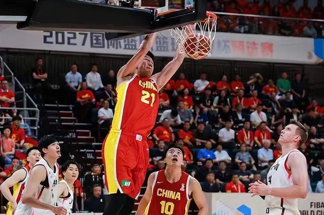 中国男篮出线形势：主场输日本被逼到悬崖，7月6日决战赢球才能活