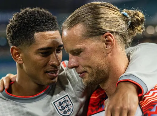 赛后获贝林厄姆安慰，尼兰德：他能抽出时间过来很暖心