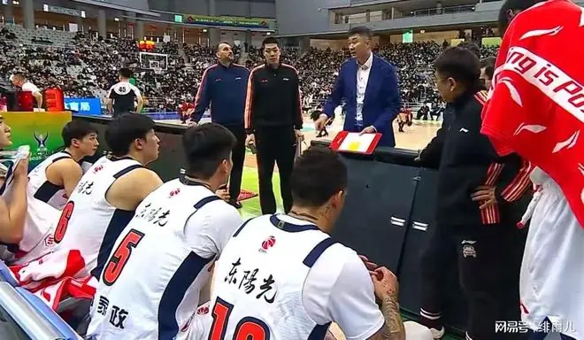 退出广东队？CBA最大黑马有望挖走辽宁克星，曾打爆赵继伟！