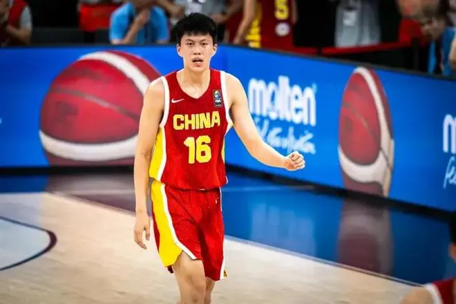 U17男篮70-96不敌法国 球员评价：2人优秀，3人及格，5人低迷