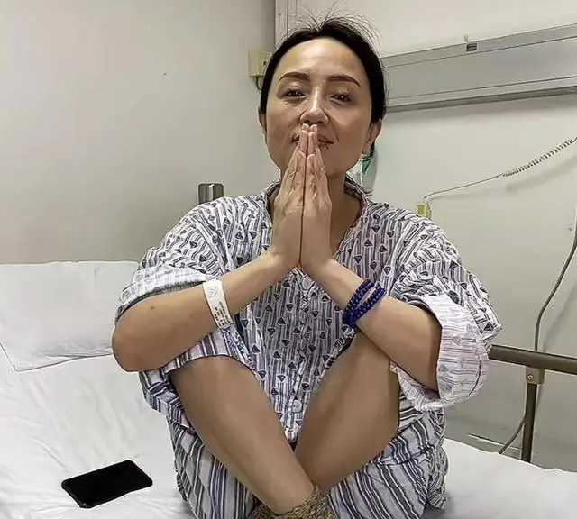 辛柏青低调生活