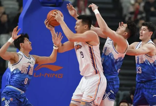 合同到期！上海全能内线或重返老东家，曾单场砍28+9被李春江看中