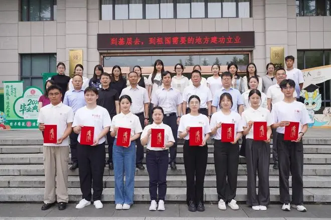 广阔天地，大有可为——万千青年在基层淬炼别样青春
