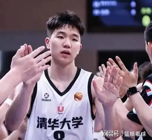 石奎: 清华男篮王牌放弃CBA选秀，不想去烂队，还有更好出路吗？