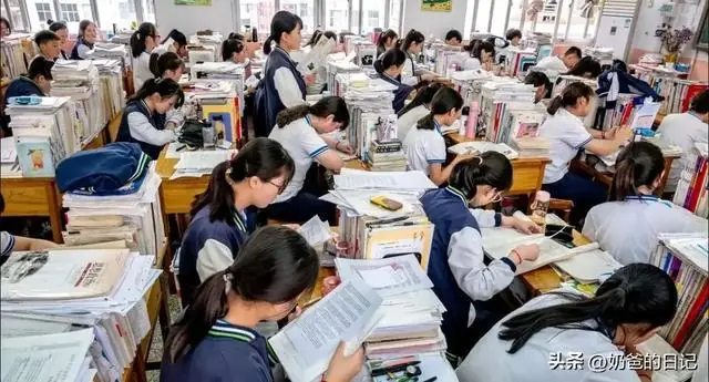 成都家长哭诉：花100万读12年私立，孩子高考490分差点崩溃