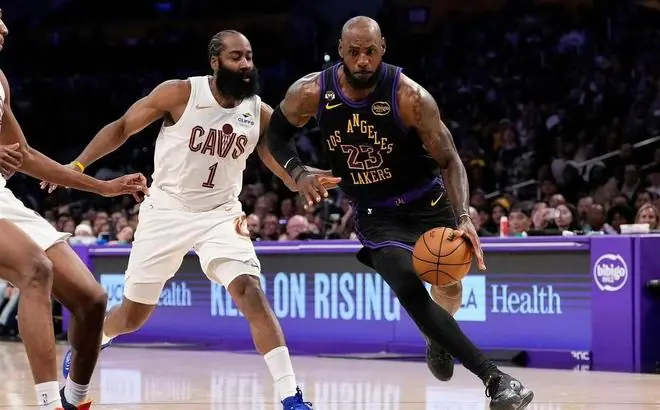 NBA两笔重磅交易完成！湖人1换3放弃状元，首发阵容彻底解散