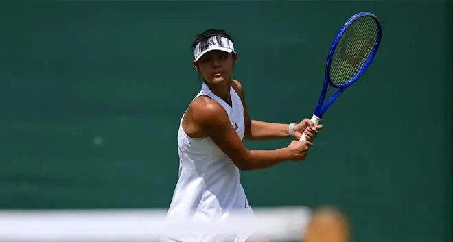 2-0横扫进16强！中国女网15岁超新星再闪耀：追赶郑钦文王欣瑜