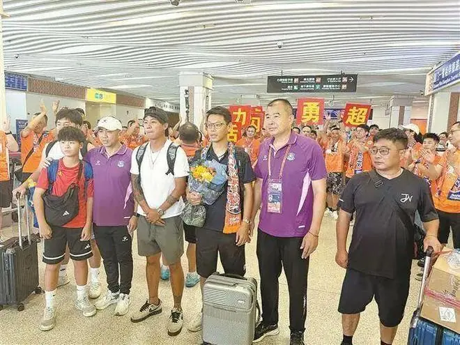 今晚，“闽超”首场两岸友谊赛开打