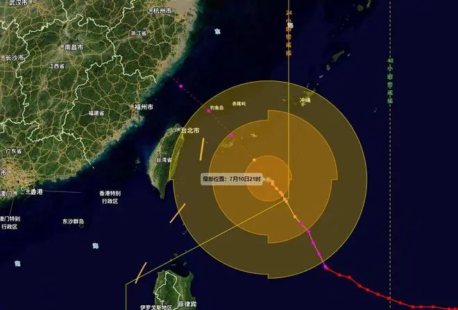 台风巴威又改路线，已进入24小时警戒线，14省市暴雨10省大暴雨