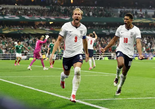 神奇的3-2！凯恩改写4大历史，10人英格兰打破墨西哥56年不败神迹