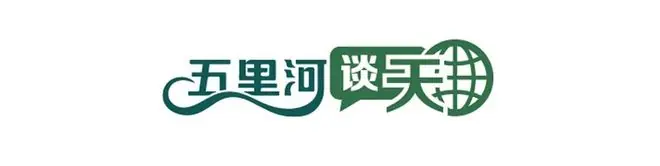 人都要热死了，还在那嘴硬