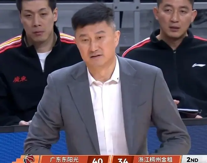 广东休赛期大动作！1人下课，1人离队，2人或被交易，还有2人敲定续约