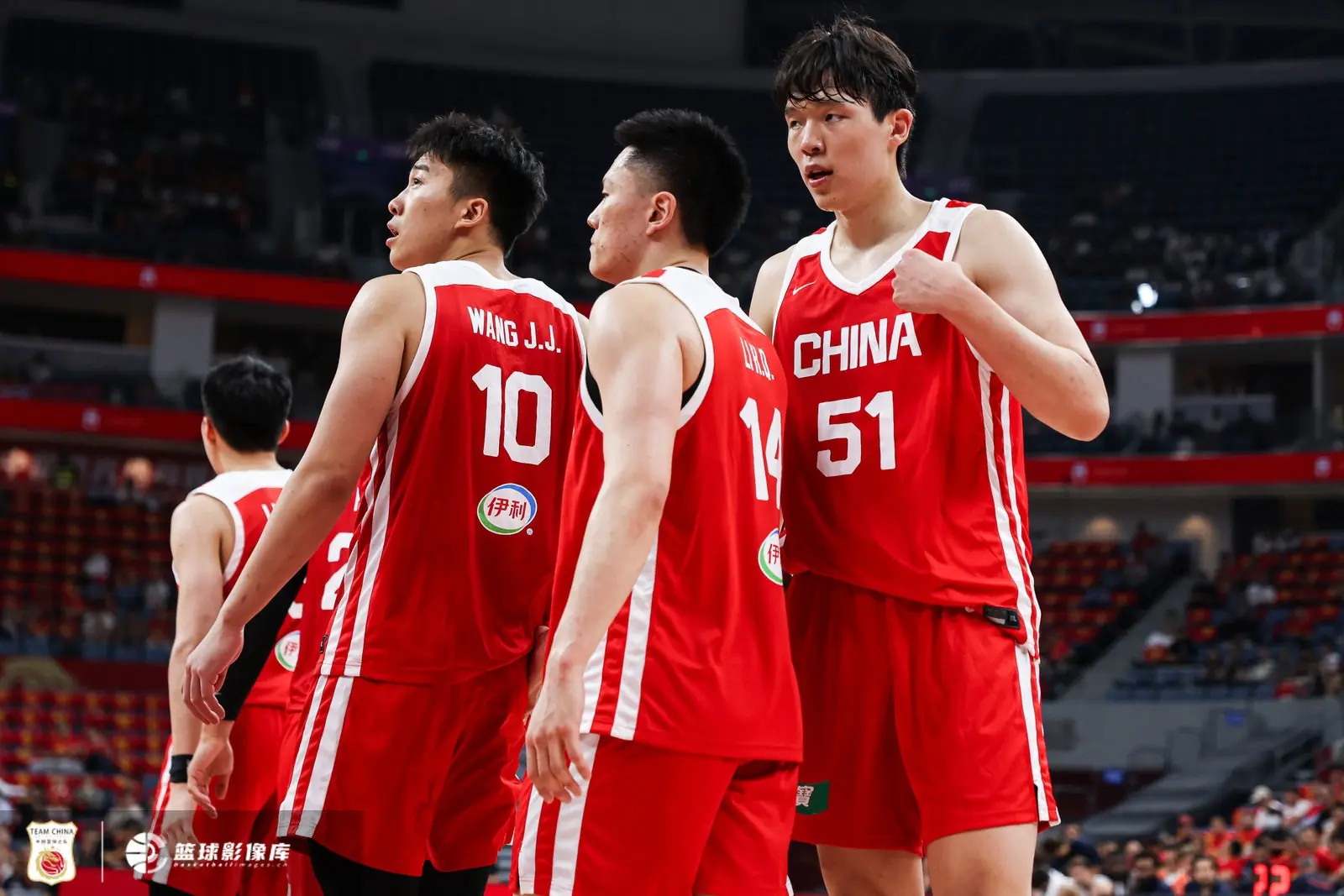 中国男篮新一期集训名单：增补偰李永炜&李悦洲等年轻后卫 共23人