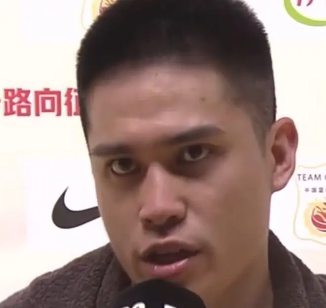 陈盈骏被打服！直指中国男篮打得好，体格不匹配，渴望晋级下阶段