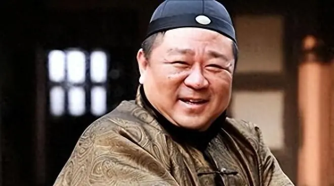 演员梁冠华直言：这辈子最正确的决定，就是娶了倒追我的导演妻子