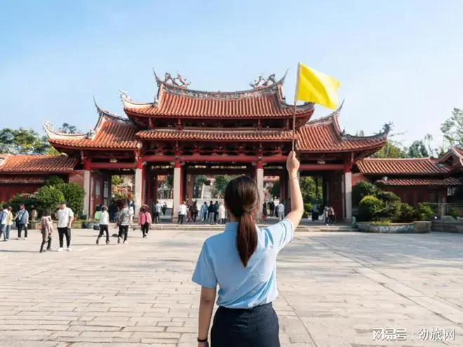 今年暑期，国内旅行社正在系统性崩盘