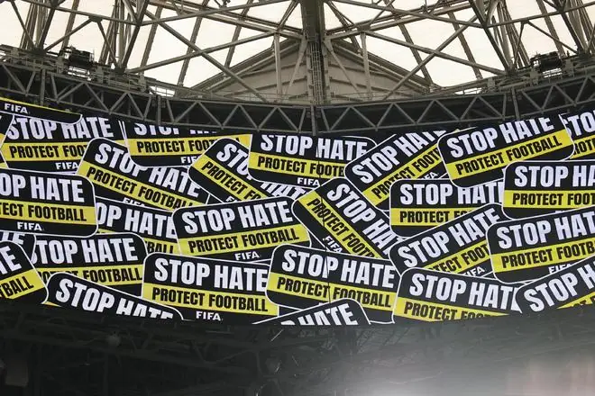 FIFA：世界杯期间发现89000条辱骂帖，逾一成涉种族问题