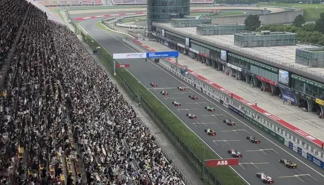 雨天不减“速度与激情”，又一国际赛事本周末在沪开赛