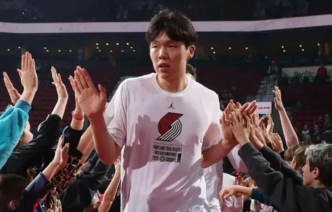 完了！杨瀚森成第4中锋了！！