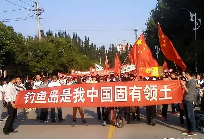 美方插手冲突加剧,日本预谋登钓鱼岛,中方抢先强硬维权
