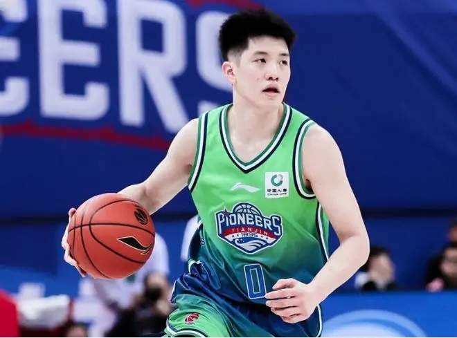 战中国男篮狂轰28分！宝岛球队巨额合同挖林庭谦 天津已开出顶薪