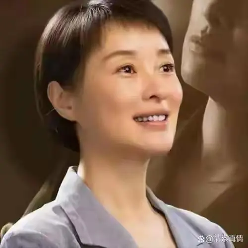 54岁吴越现状：父亲坐轮椅，母亲不会用手机，单身养老的残酷真相