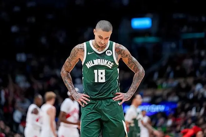 雄鹿锋线球星：现行劳资协议很不公平，它影响到了NBA的发展