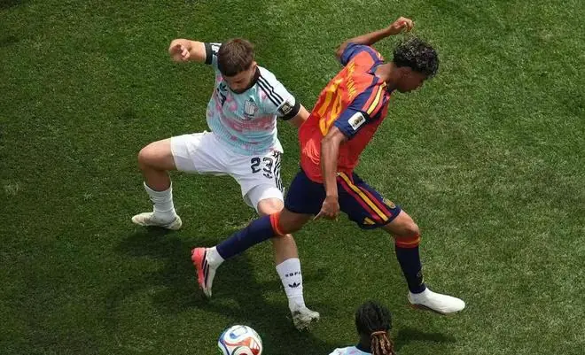 2-1绝杀！世界杯四强出炉两队，法国对战最强对手，决赛提前打响？