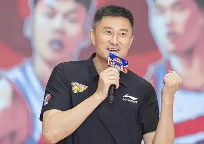 HR宣？广东宏远招聘教练翻译，此前苏群曾表示杜锋将卸任主帅