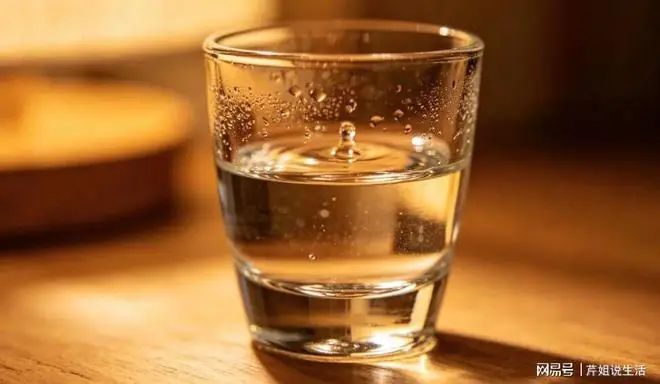 白酒再次被讨论！研究提示：糖尿病常喝白酒，可能影响4个方面