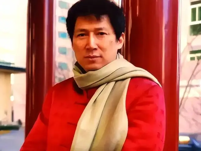 李春平百亿好莱坞遗产传闻败露，卷入零二年承德特大文物盗窃大案