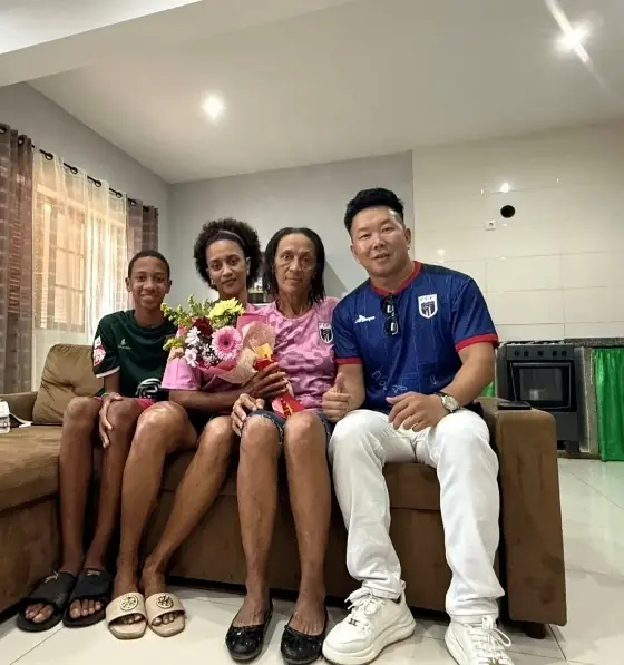 中国商人:不太相信佛得角邀请国足被婉拒说法 沃齐尼亚不碰烟酒