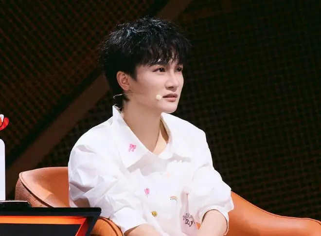 周深的“格格不入”，让娱乐圈多少明星被打脸