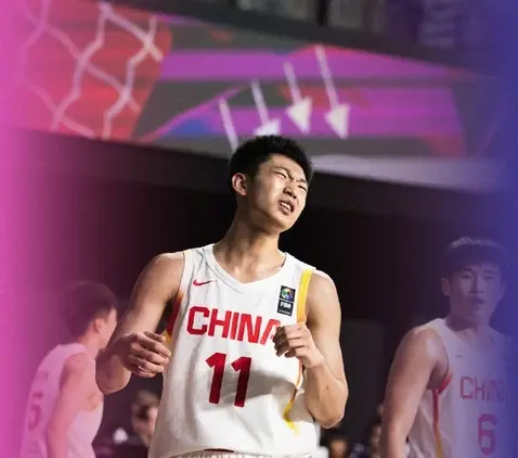 媒体人:张淳智三分7中6砍24分立大功 张宇辰却哑火 下场赢就第九