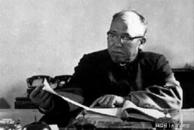 四野王牌军长授少将,八名将军联名为他争军衔,罗帅:我的失误!