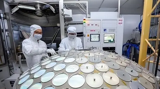 俄罗斯让中国心凉？真正恐怖的并非西方围堵，而是我们低估了自己