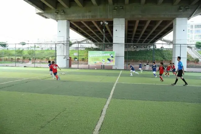湘桥区意溪镇“雄镇杯”五人制足球赛火热开赛