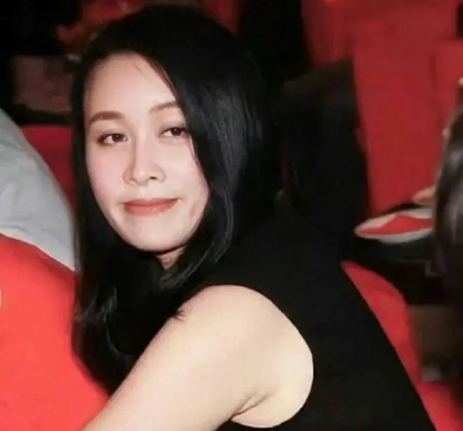 那英官宣演唱会不到2小时，难堪一幕出现，终究为“狂妄”买了单