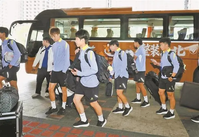 燃情东北超·魅力黑龙江｜“欢迎尔滨老铁！”沈阳温情迎接哈尔滨队